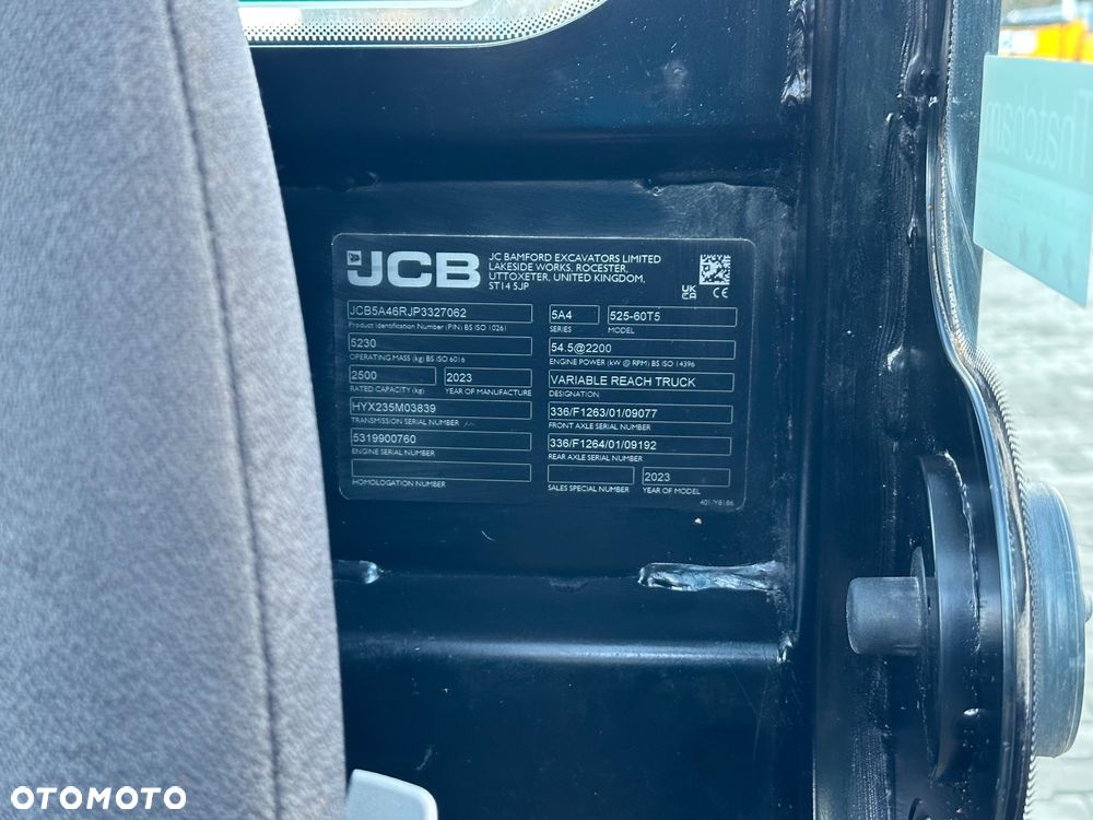 JCB 525-60 Hi Viz - 12