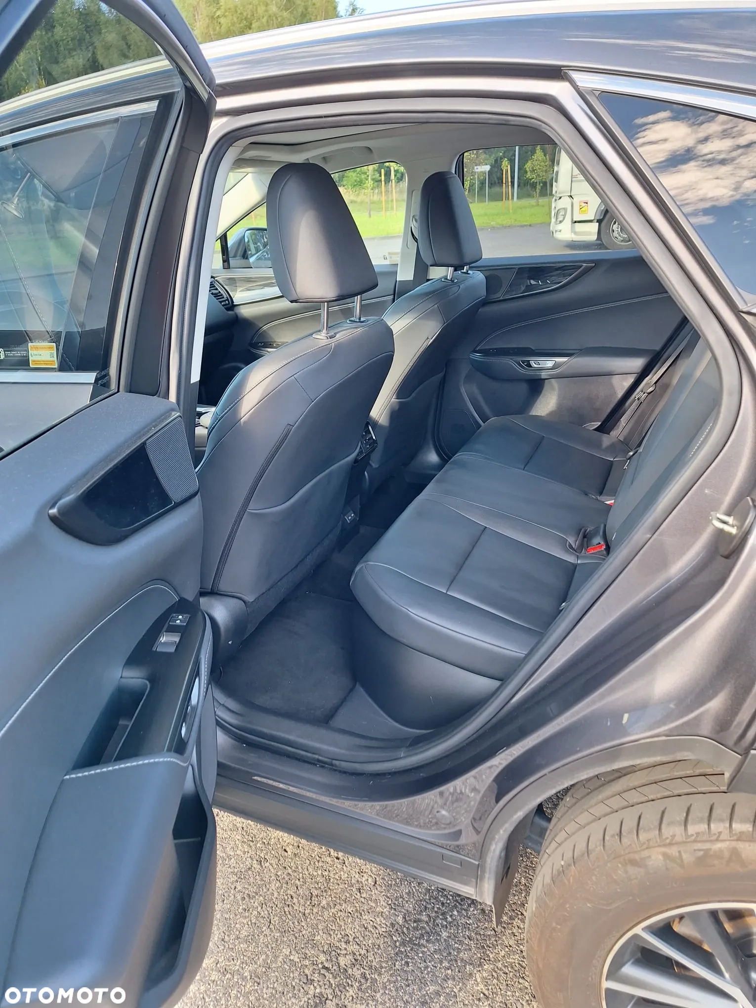 Lexus NX 350h Prestige AWD - 9