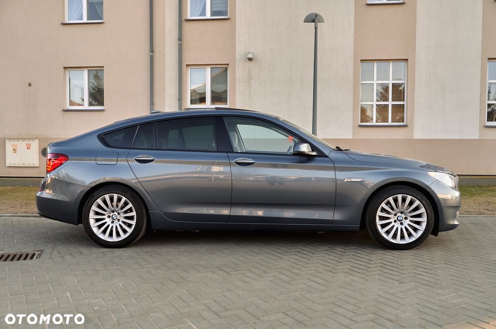 BMW 5GT 530d - 14