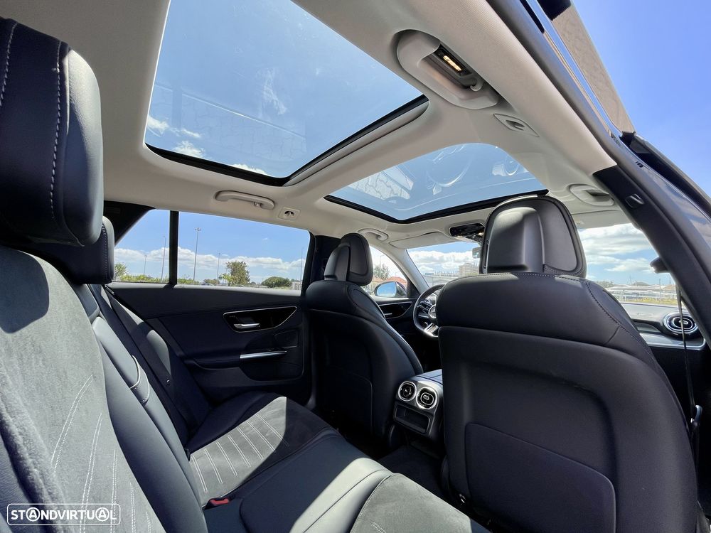 Mercedes-Benz C 300 e T 9G-TRONIC AMG Line - 9