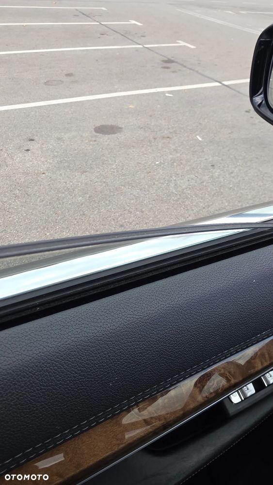 BMW Seria 7 - 33
