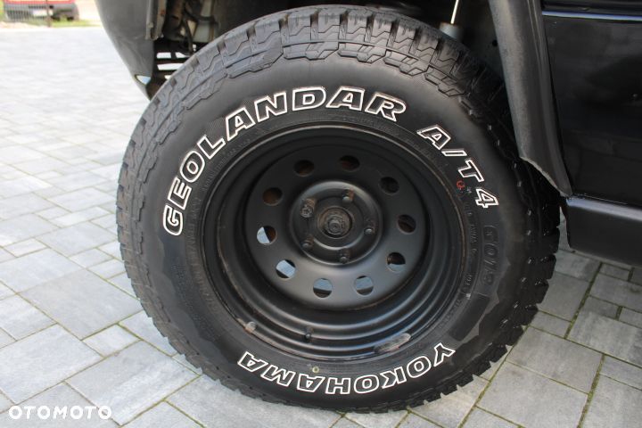 Jeep Grand Cherokee - 11
