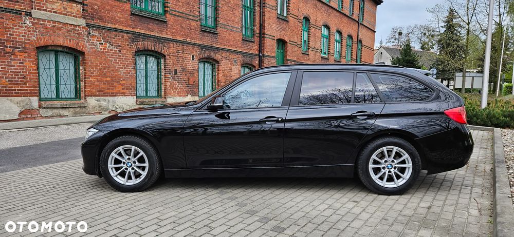 BMW Seria 3 318d DPF - 7