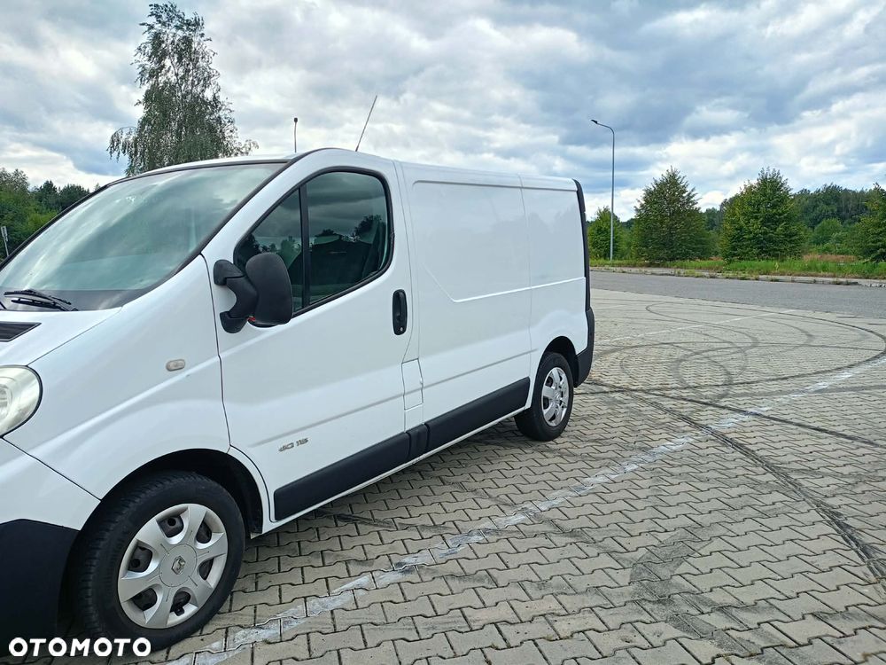 Renault Trafic - 13