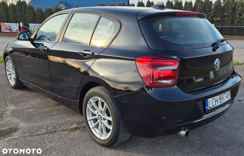 BMW Seria 1 116i - 5