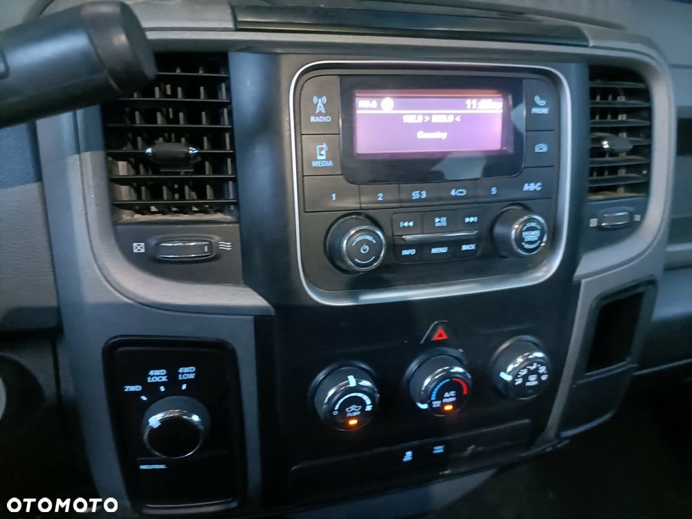Dodge RAM - 6