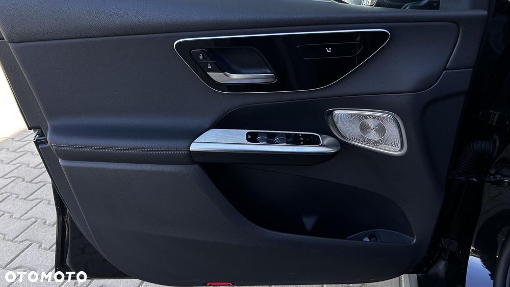 Mercedes-Benz GLC - 11