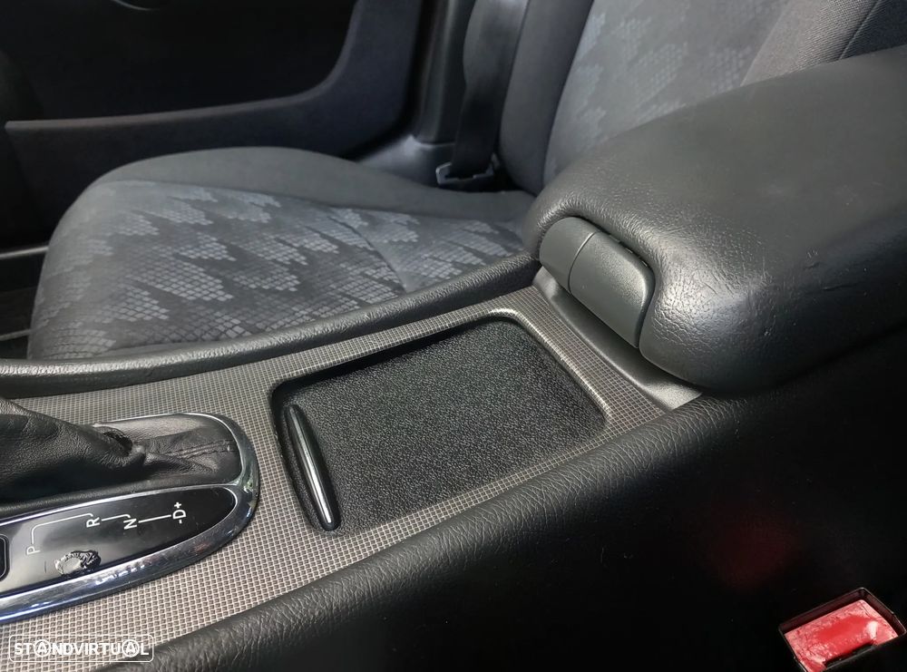 Mercedes-Benz C 220 - 37