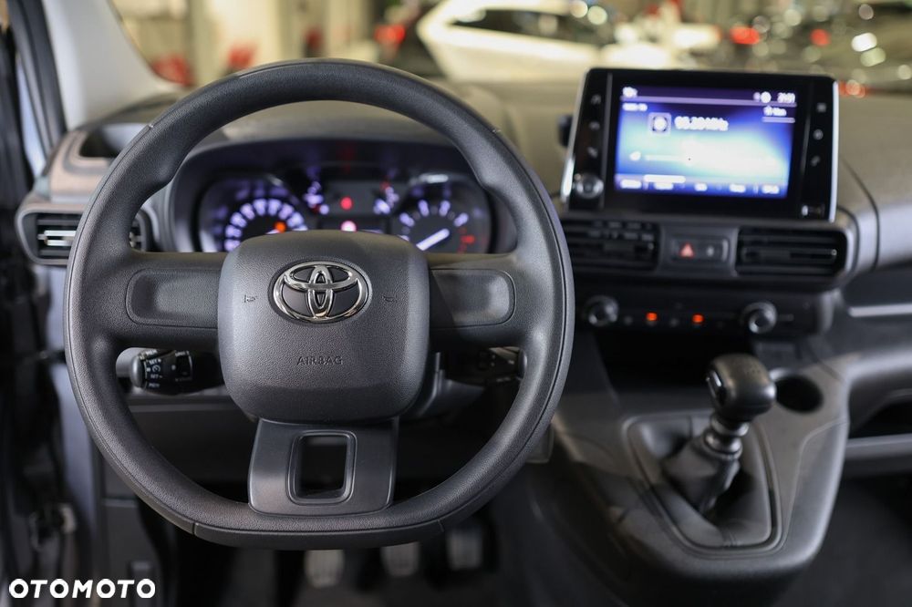 Toyota Proace City Verso - 19