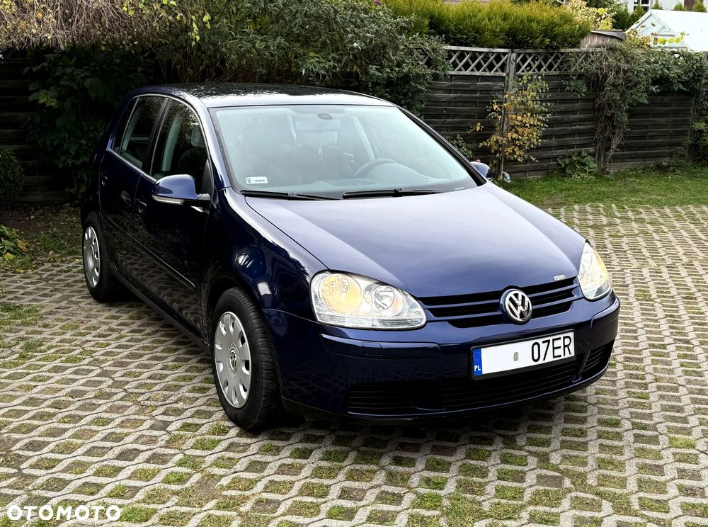 Volkswagen Golf V 1.9 TDI Comfortline - 26