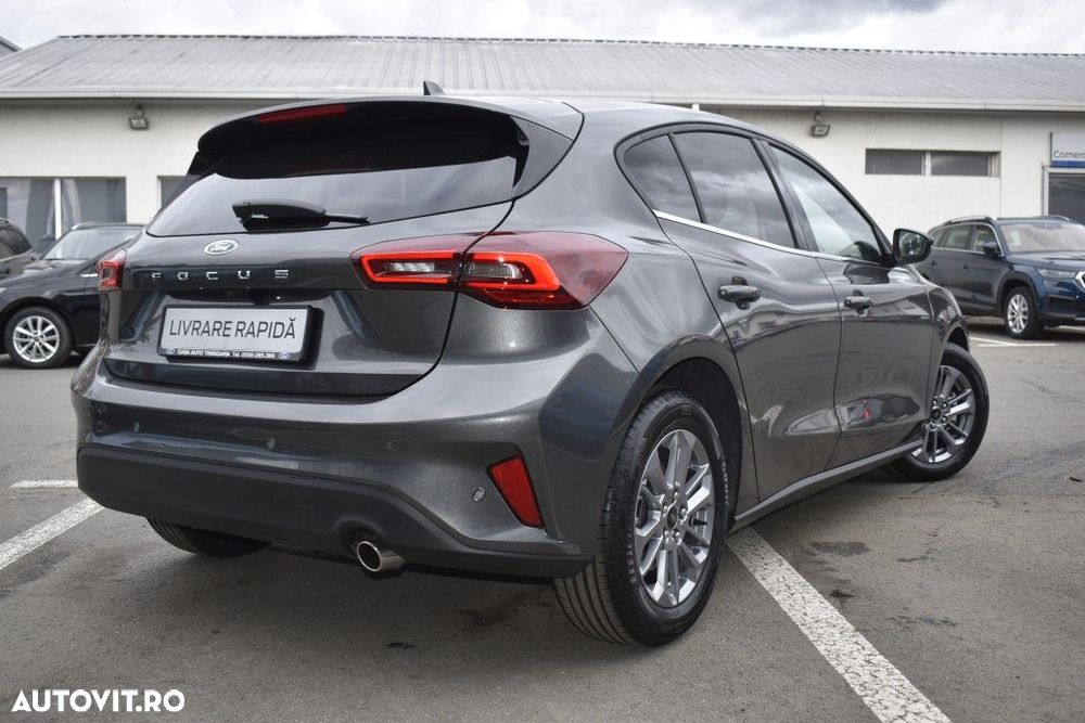 Ford Focus - 3