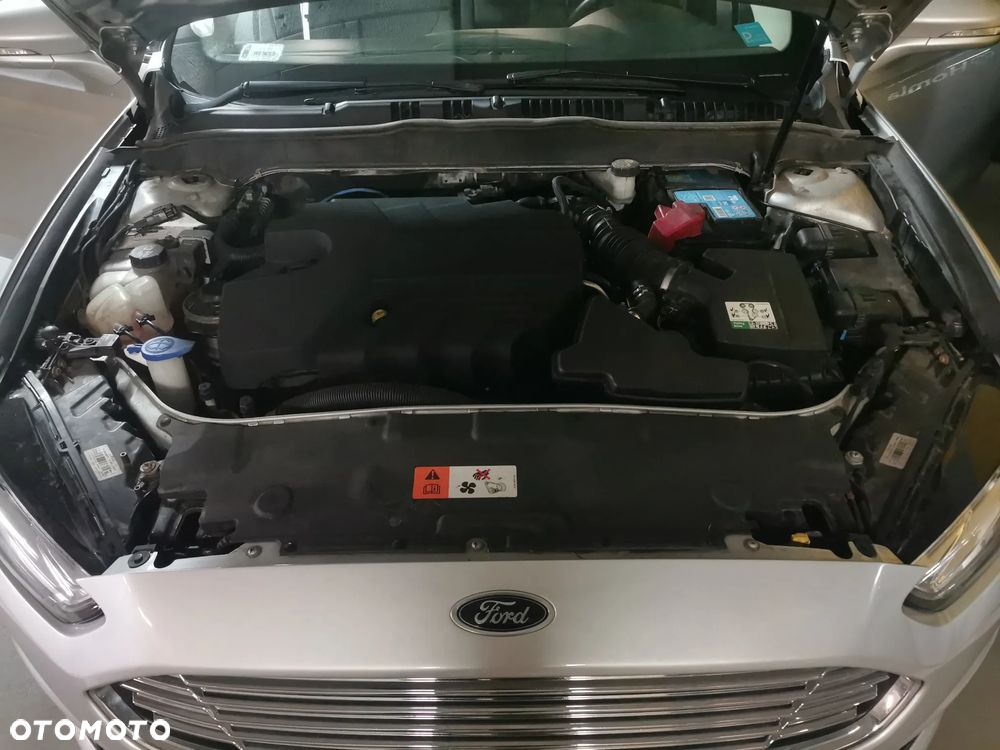 Ford Mondeo 2.0 TDCi Titanium - 38