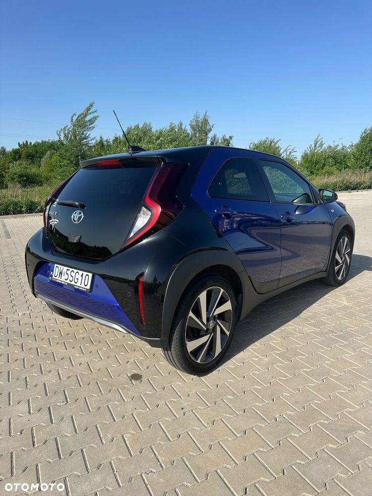 Toyota Aygo X 1.0 VVT-i Executive CVT - 5