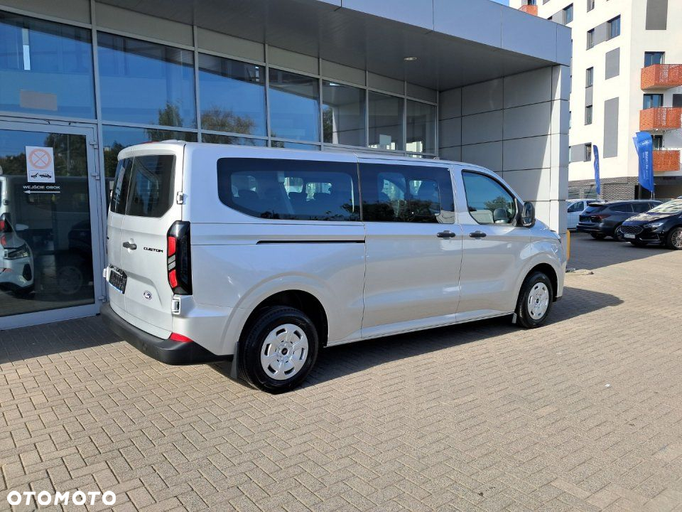 Ford Transit Custom - 8