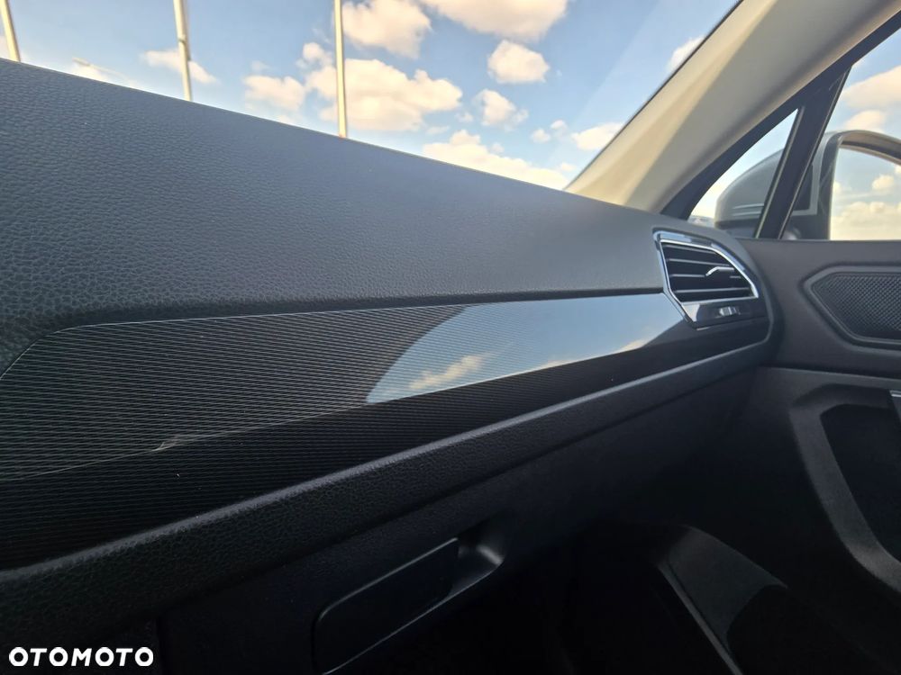 Volkswagen Tiguan Allspace 2.0 TSI 4Mot Highline DSG - 11