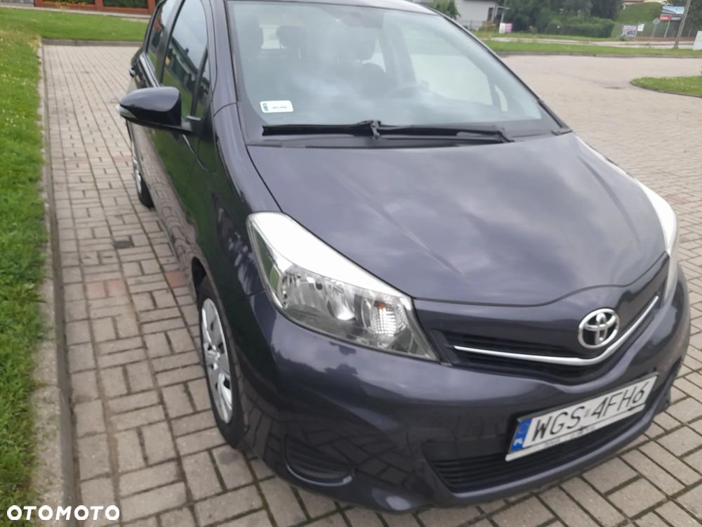 Toyota Yaris - 1
