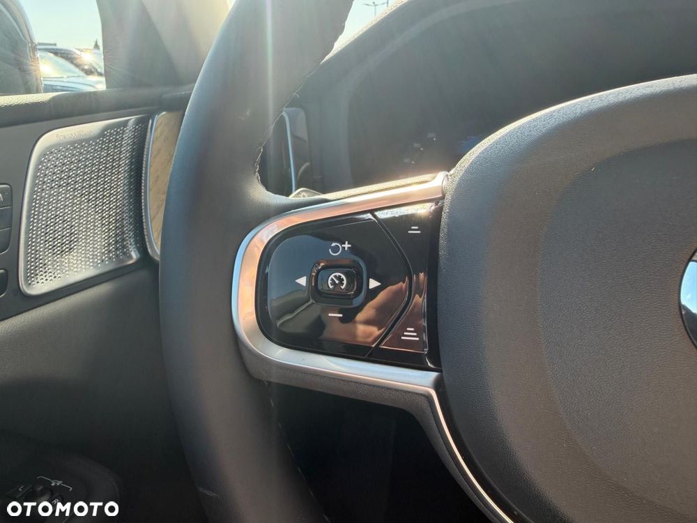 Volvo XC 60 - 11