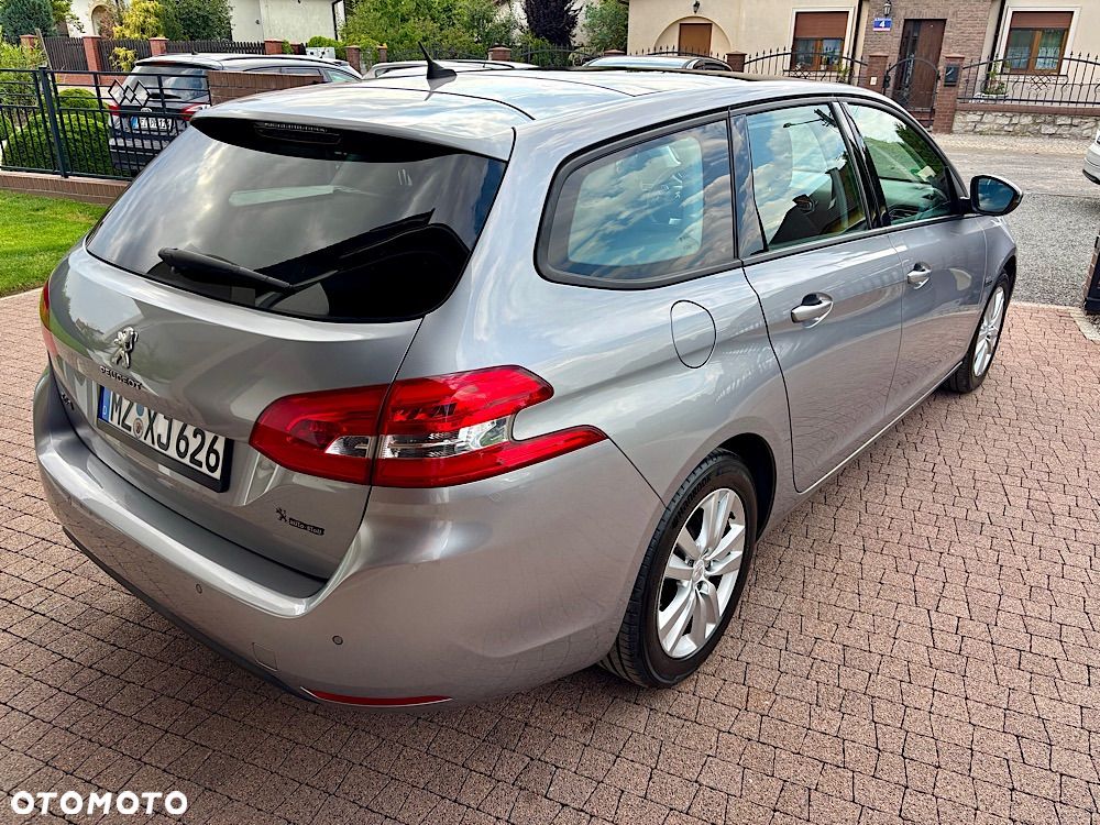Peugeot 308 1.6 e-HDi Allure S&S - 24