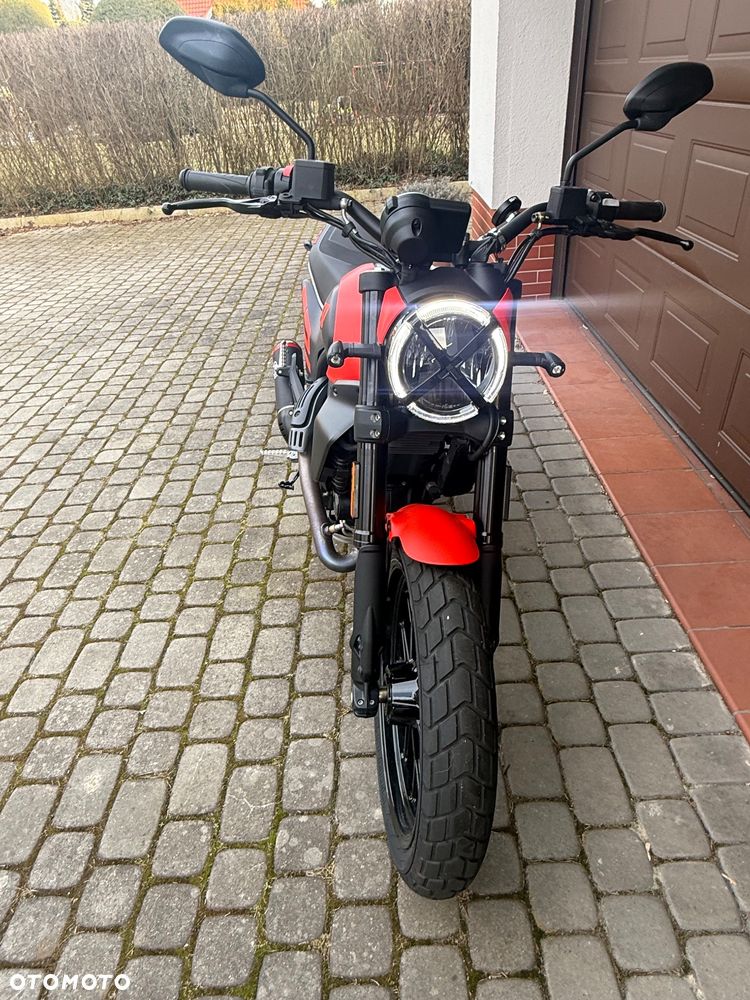 Ducati Scrambler - 6