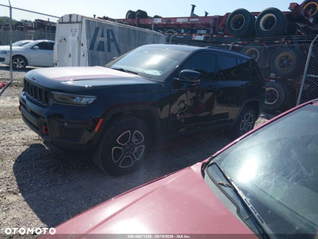 Jeep Grand Cherokee - 3