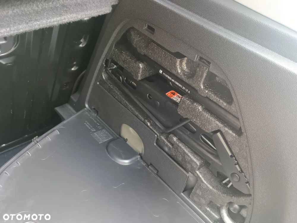 Opel Corsa - 12