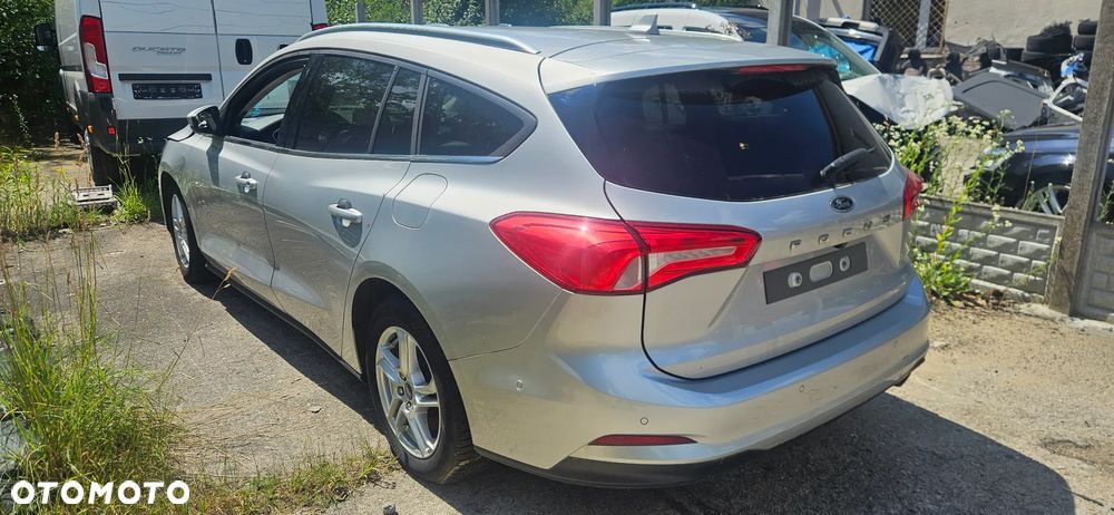 Ford Focus 1.5 EcoBlue Start-Stopp-System ST-LINE - 2
