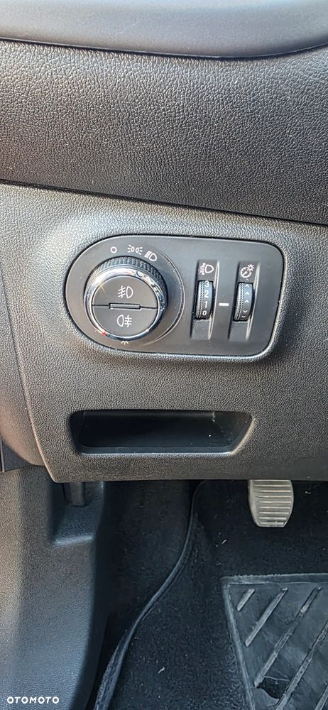 Opel Corsa - 15