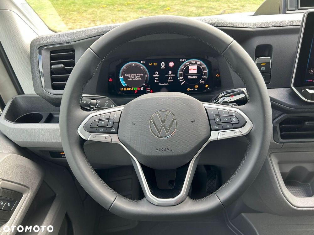 Volkswagen Crafter 35 WYWROTKA AUTOMAT/7os./Podw. Kabina L4, 2.0BiTDI 163 KM ,r.o. 4490 mm - 23