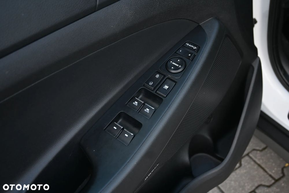 Hyundai Tucson 2.0 CRDi Premium 4WD - 38