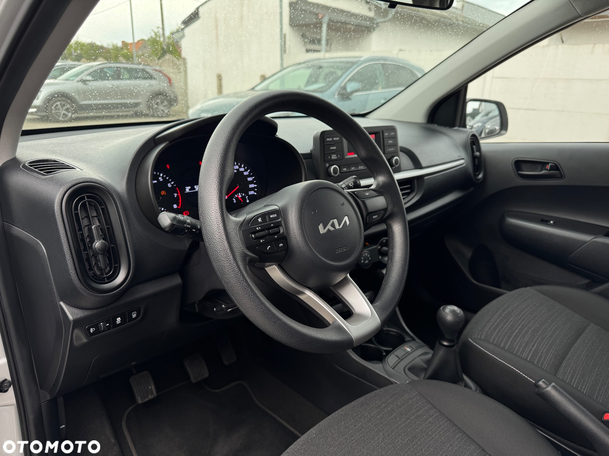 Kia Picanto - 9