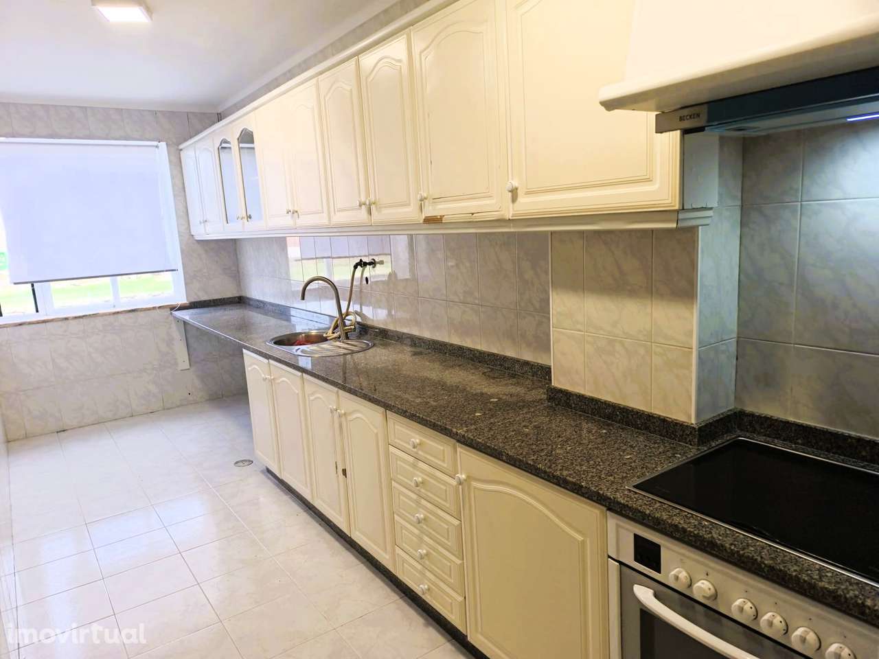 Apartamento T2 em Macieira de Rates - Grande imagem: 3/29