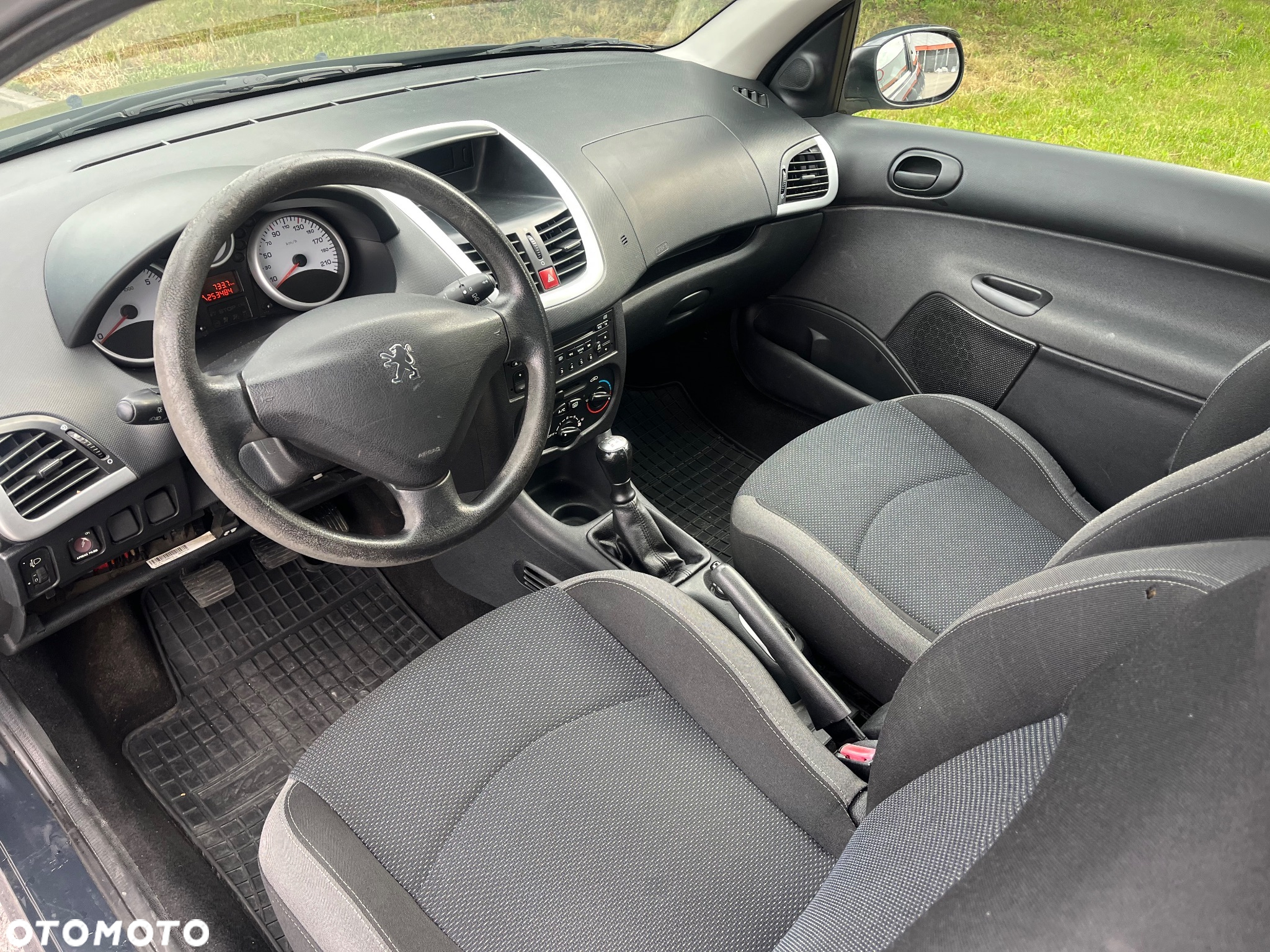 Peugeot 206 plus 206+ 1.1 Presence - 5