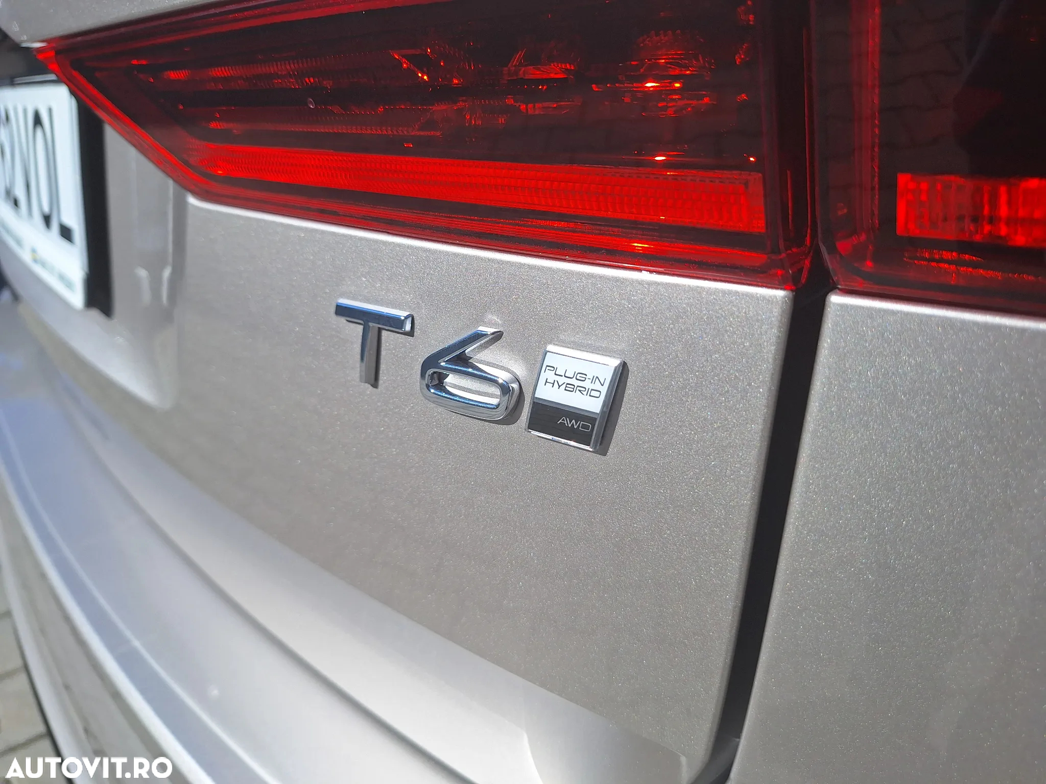 Volvo XC 60 T6 AWD AT PHEV Plus Dark - 38