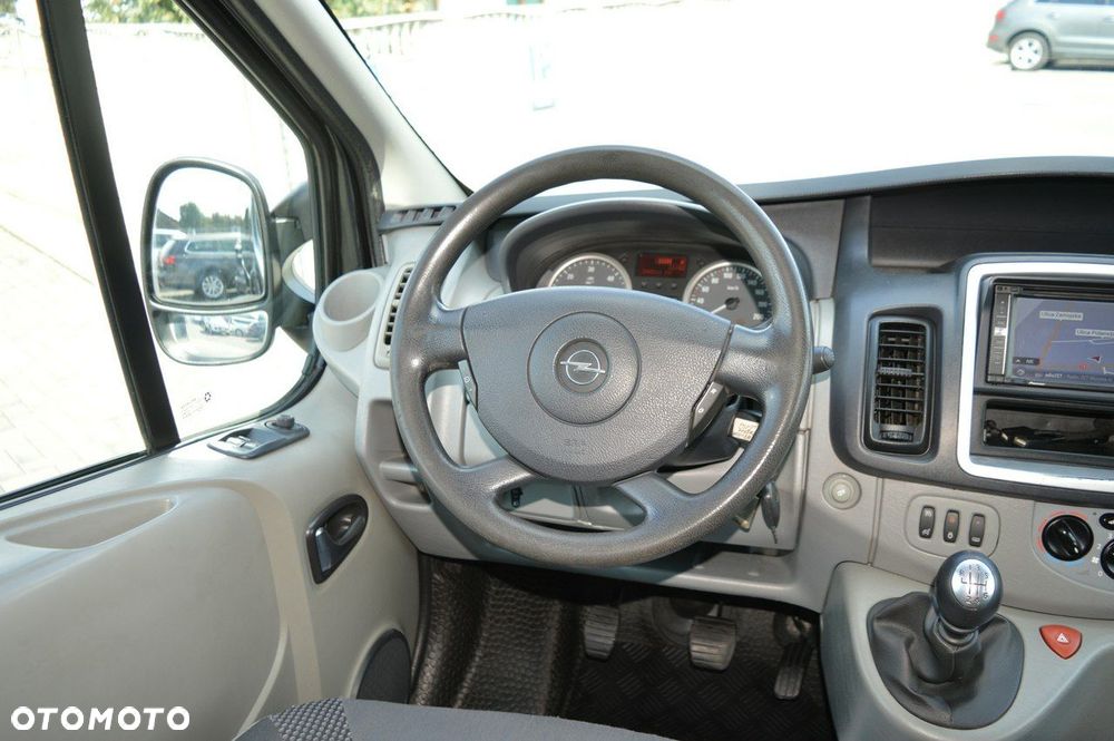 Opel Vivaro - 20