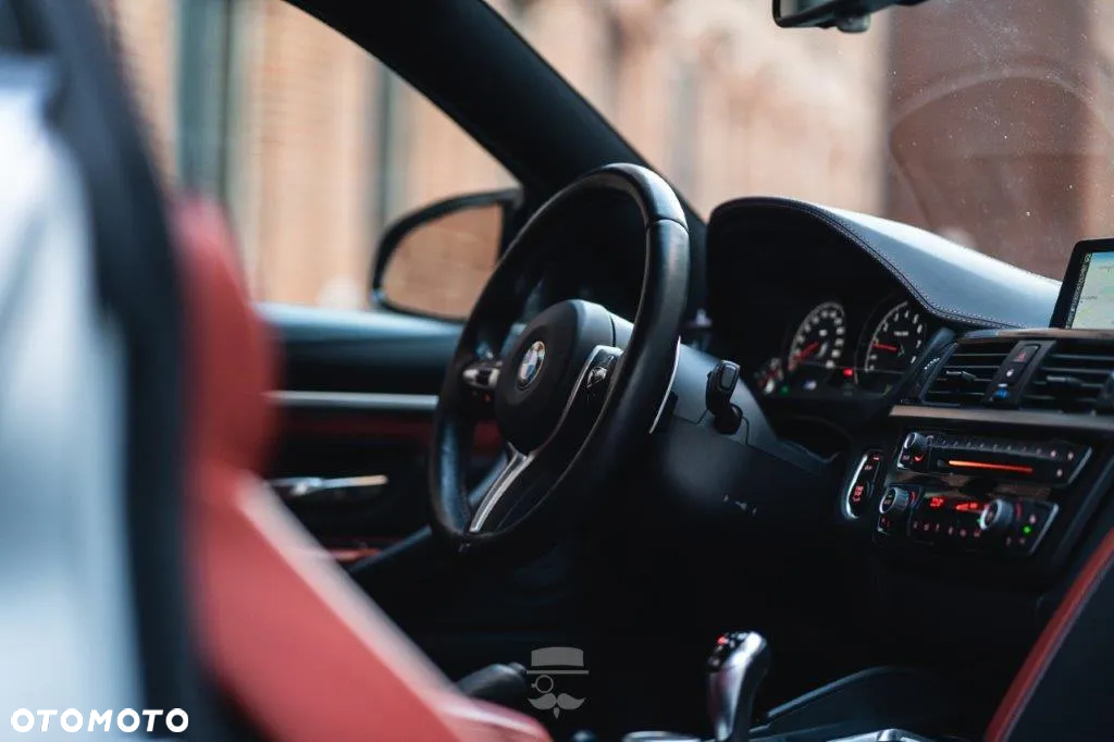 BMW M4 DKG - 14