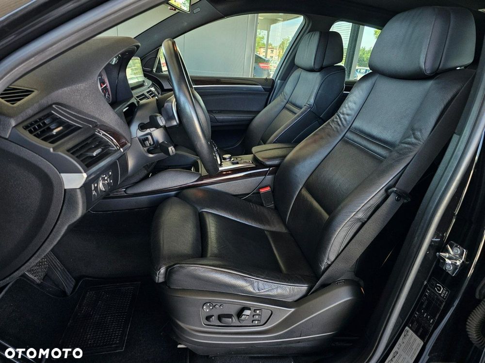 BMW X6 - 26