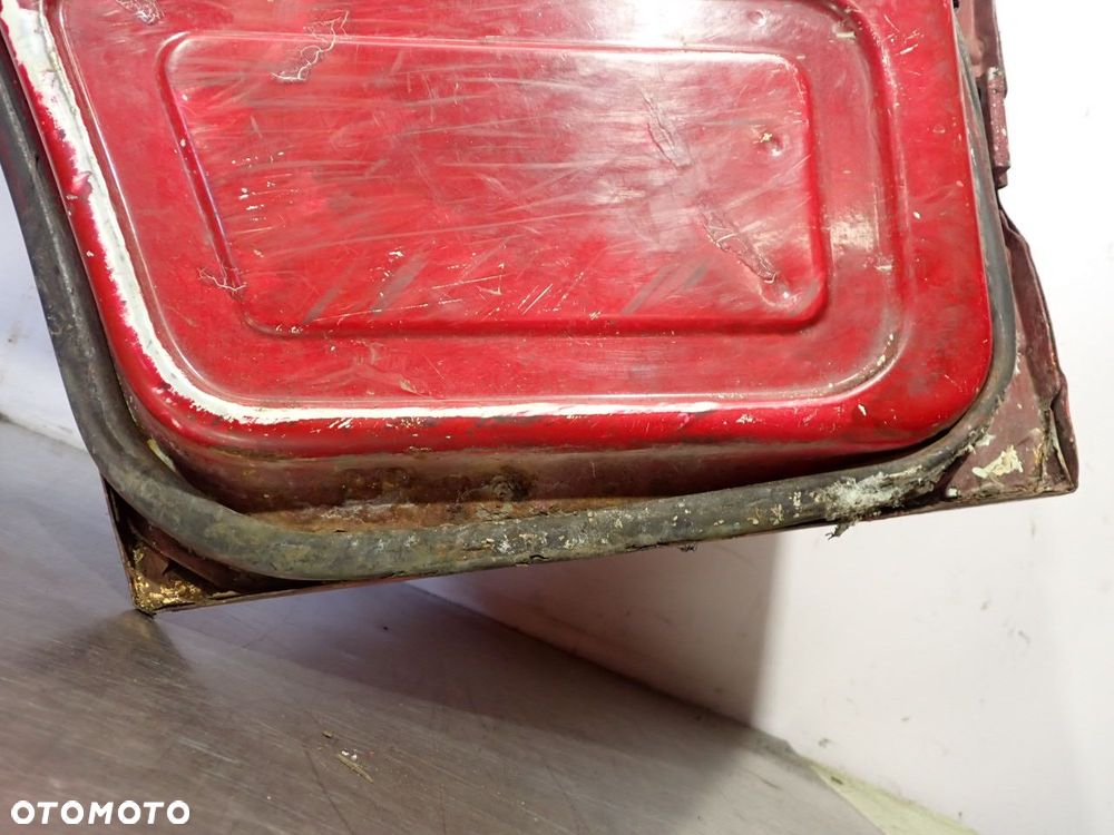 DRZWI LEWY PRZÓD VOLKSWAGEN T3 - 23