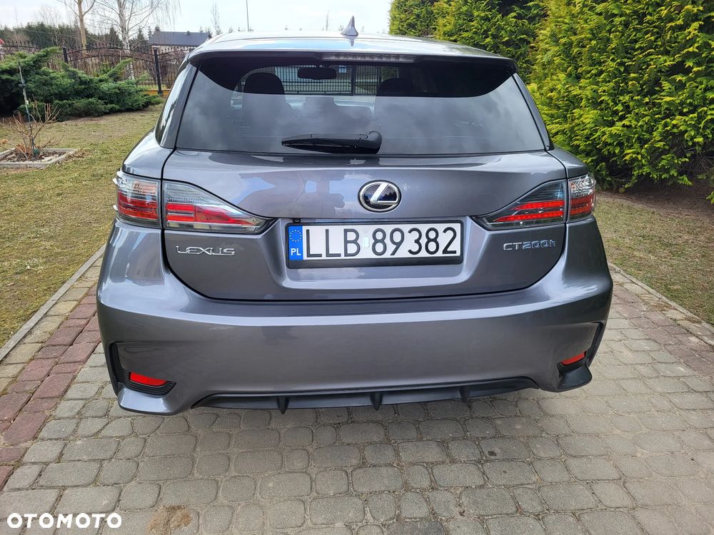Lexus CT 200h Elegance EU6 - 14