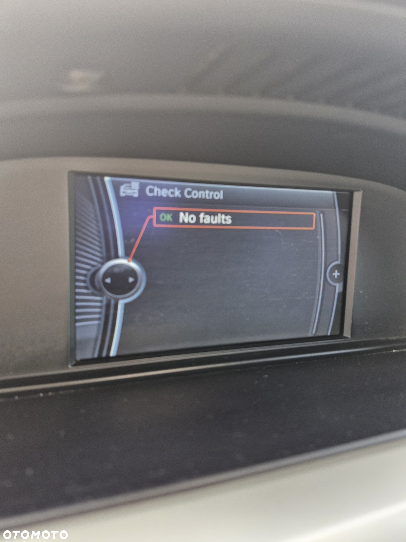 BMW Seria 3 318d - 15
