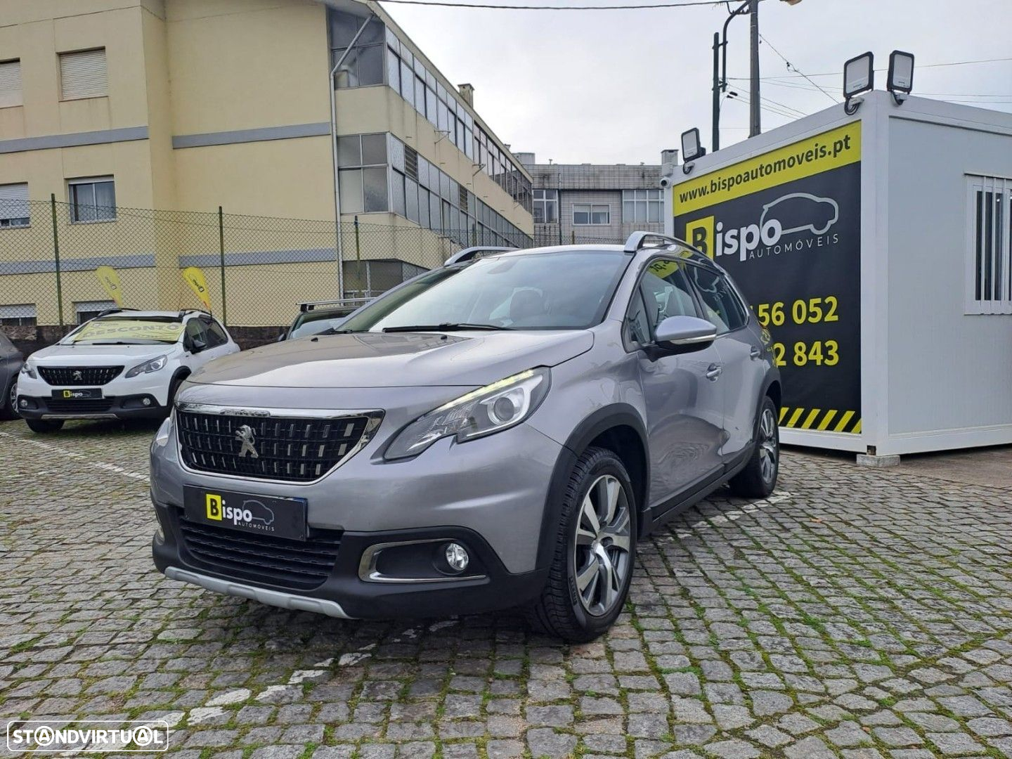 Peugeot 2008 1.2 PureTech Allure - 3