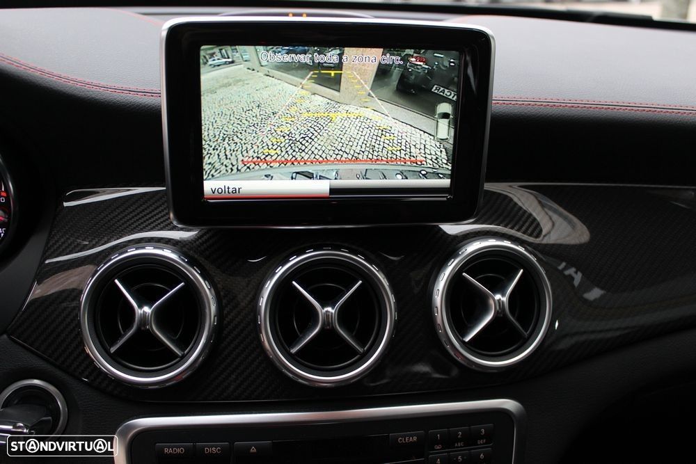 Mercedes-Benz GLA 45 AMG 4-Matic - 22