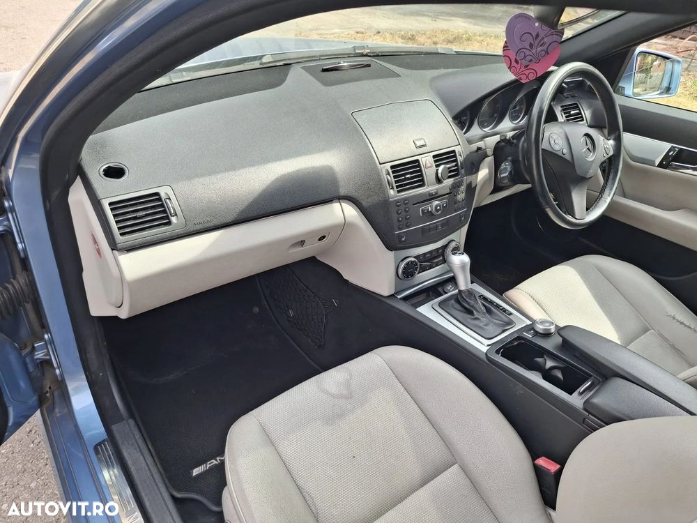 Mercedes-Benz C - 3