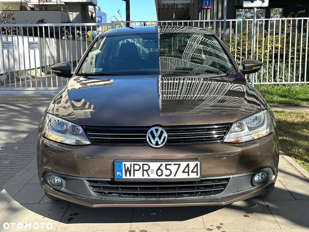 Volkswagen Jetta 1.4 TSI Comfortline - 2