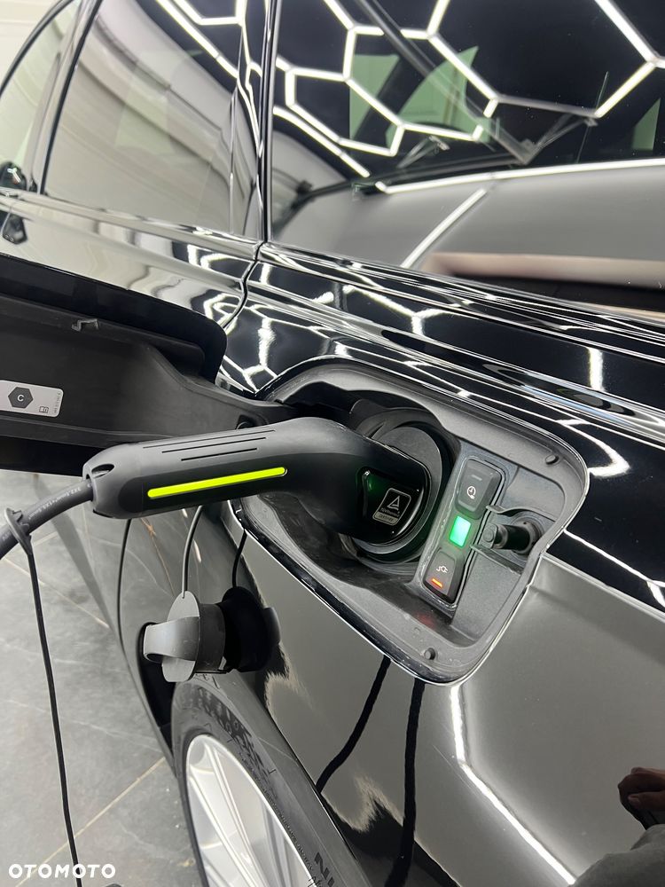 Audi A6 Avant 55 TFSI e quattro S tronic sport - 17