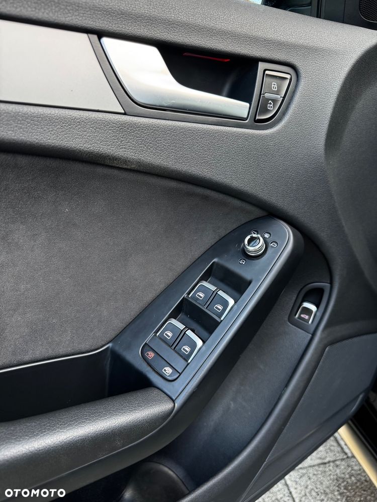 Audi A4 Avant 2.0 TDI DPF quattro S tronic S line Sportpaket - 12