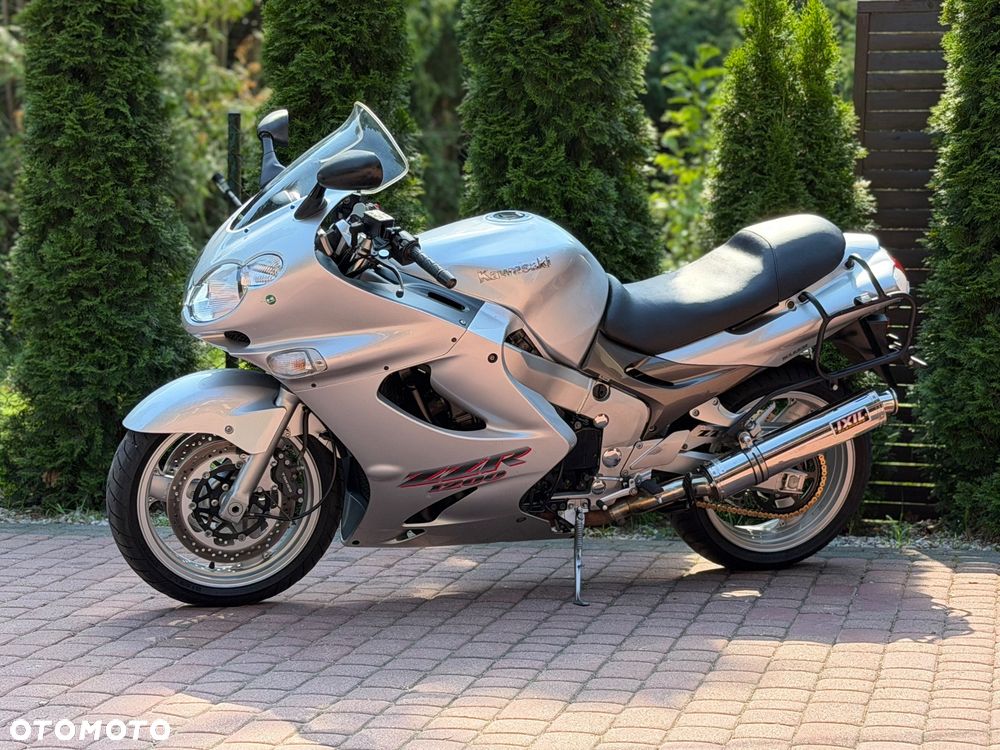 Kawasaki ZZR - 6