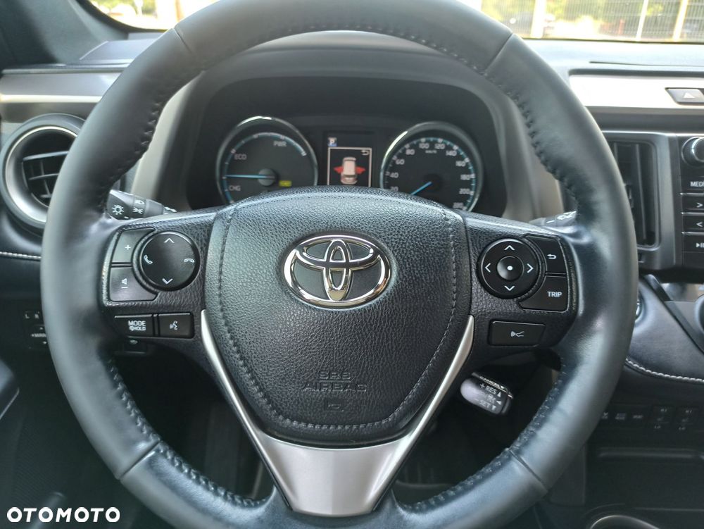 Toyota RAV4 - 14