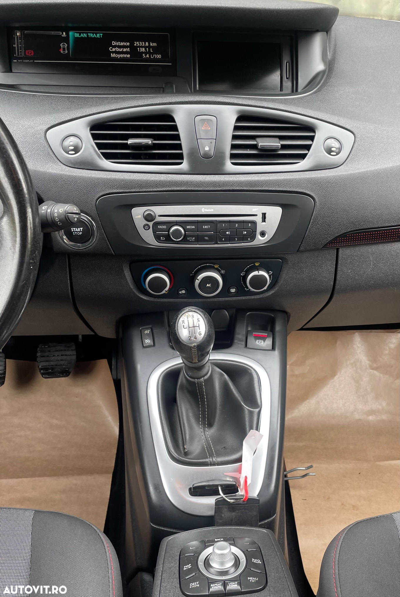 Renault Scenic ENERGY dCi 110 S&S Bose Edition - 10