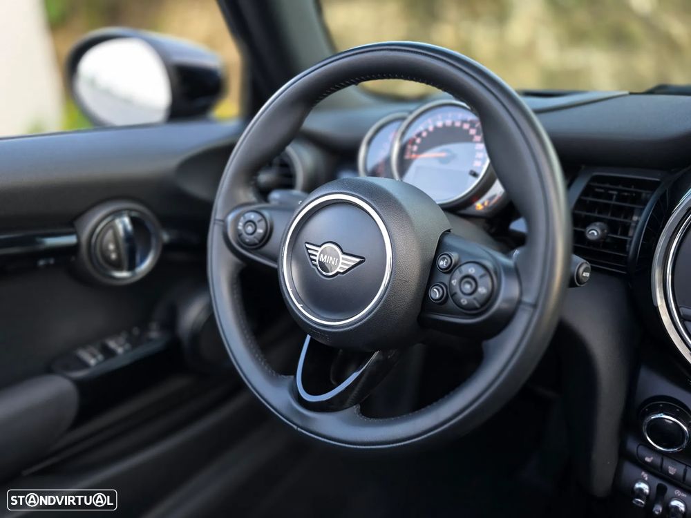 MINI Cabrio Cooper Auto. - 17