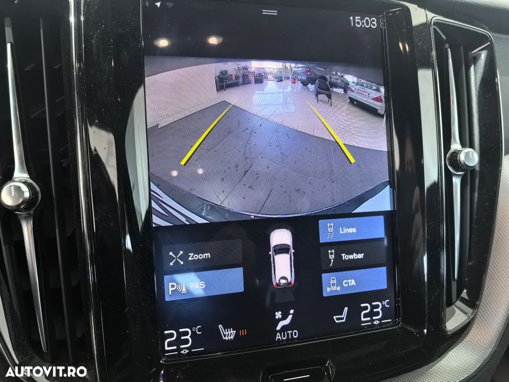 Volvo XC 60 B4 MHEV R-Design - 22